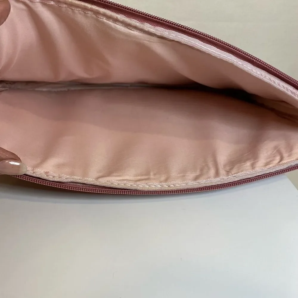 NWOT MICHE Laptop Case